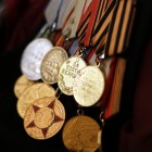 По «горячим следам» задержали женщину за кражу денег у ветерана