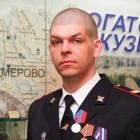 Губернатор Кемеровской области наградил полицейского, который спас людей на пожаре